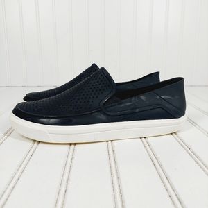 Crocs Iconic Comfort Waterproof Perforated Loafers i852